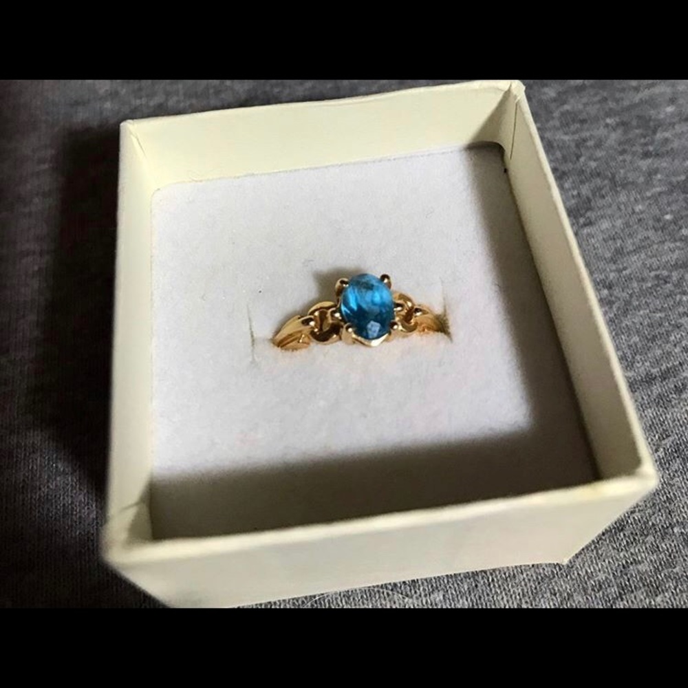 blue & gold ring